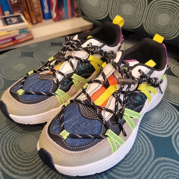 Desigual Trekking Running Sneakers - Sz 6.5 US - Picture 2 of 12